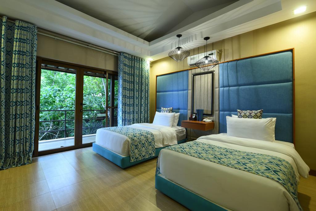 Tugawe Cove Resort Colongcocon Dış mekan fotoğraf