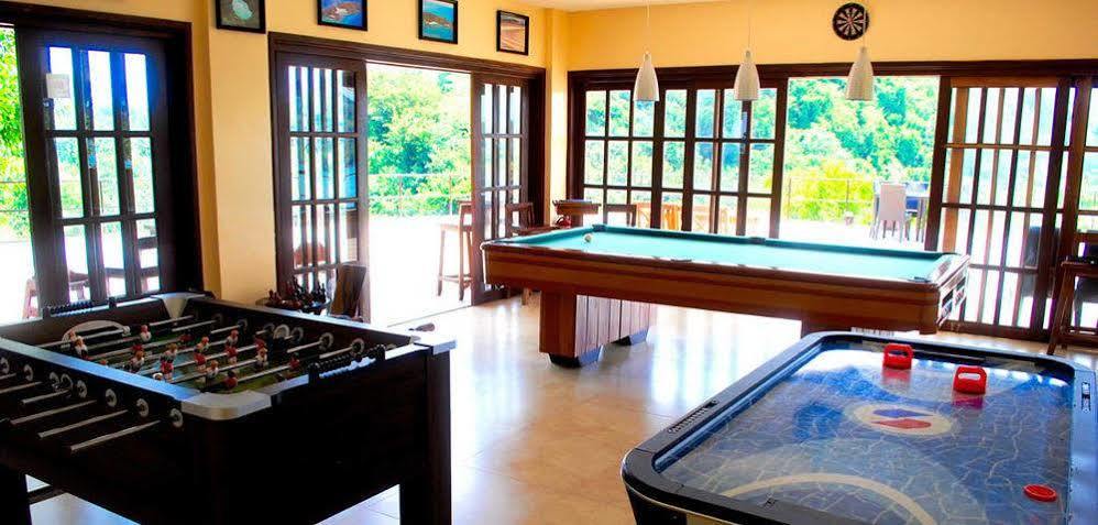 Tugawe Cove Resort Colongcocon Dış mekan fotoğraf